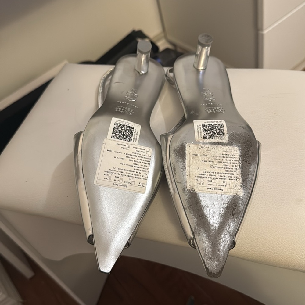 Tory Burch Silver Metallic Slingback Kitten Heels - Picture 3 of 4